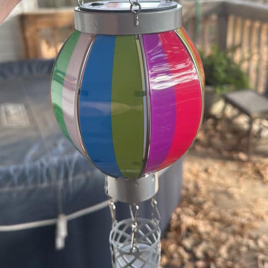 Low quality solar hot air balloon lantern