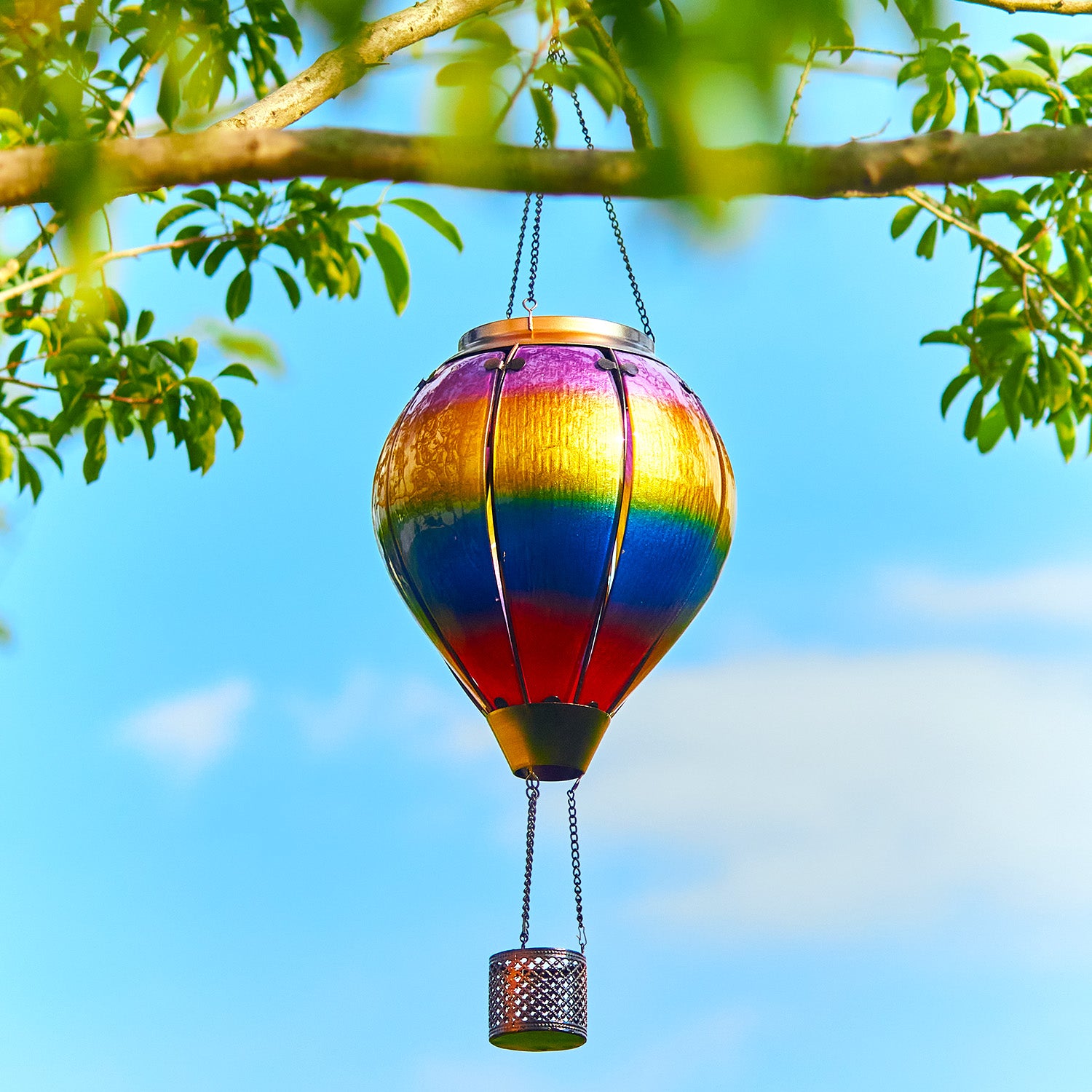 Gradient color balloon lantern suspended in the yard, perfect for solar flame lamp decoration and front yard decor